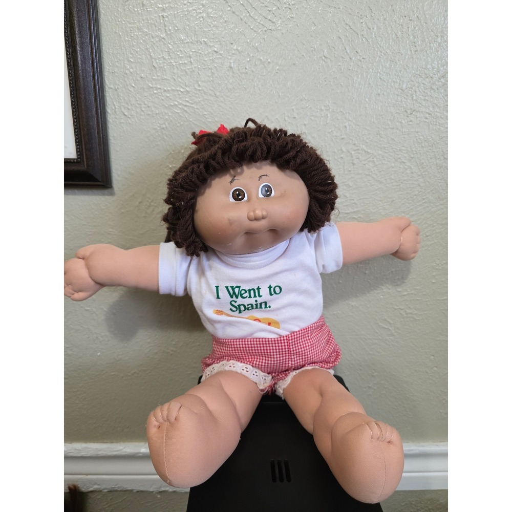 Vintage 1982 Cabbage Patch Kids Coleco Doll Brown Yarn Hair Spain Shirt Gingham